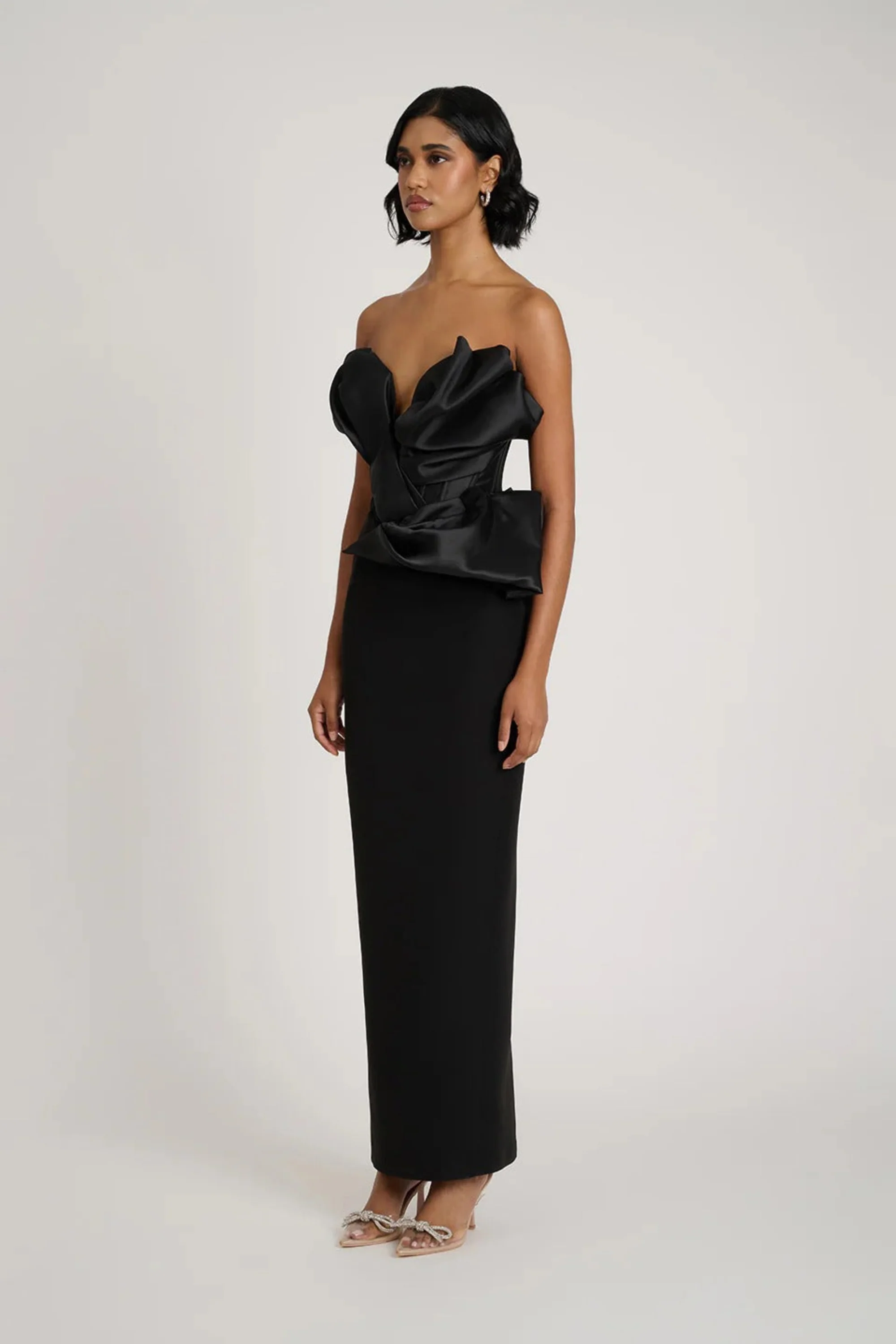 Auri Gown - Black - Image 5