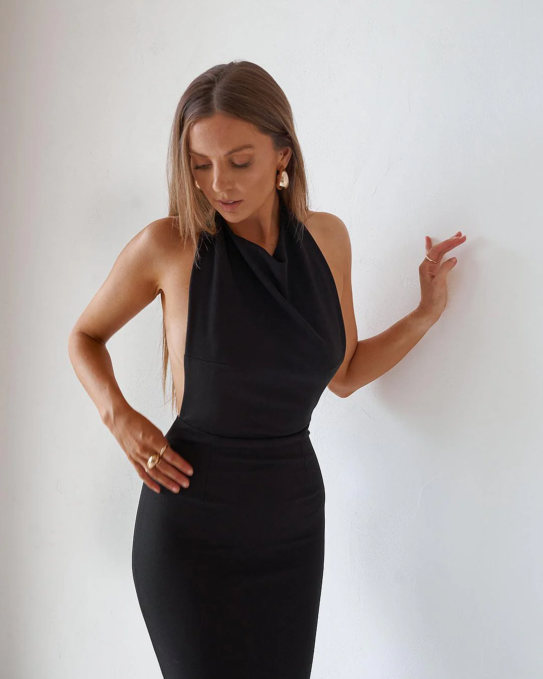 Backless Gown - Black - Image 3