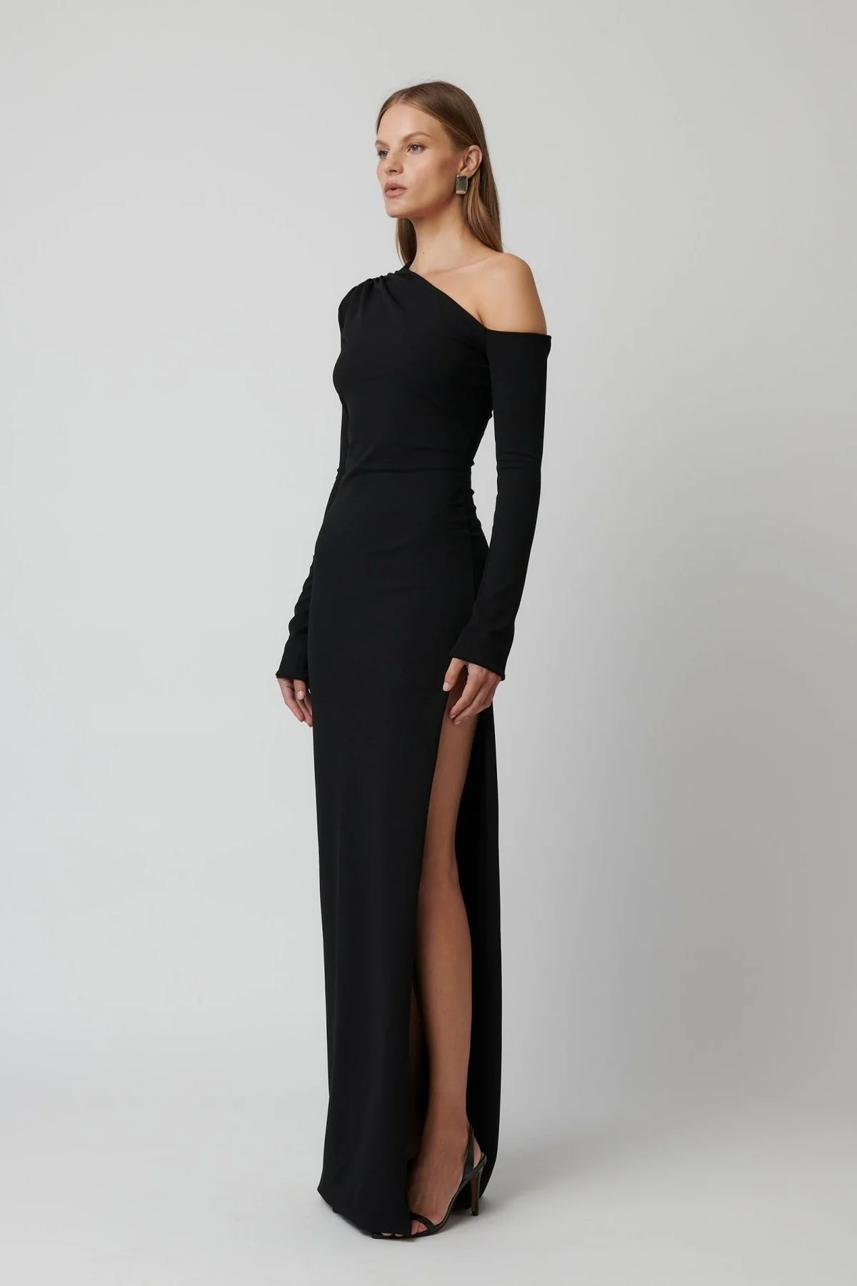Cayley Gown - Black - Image 3