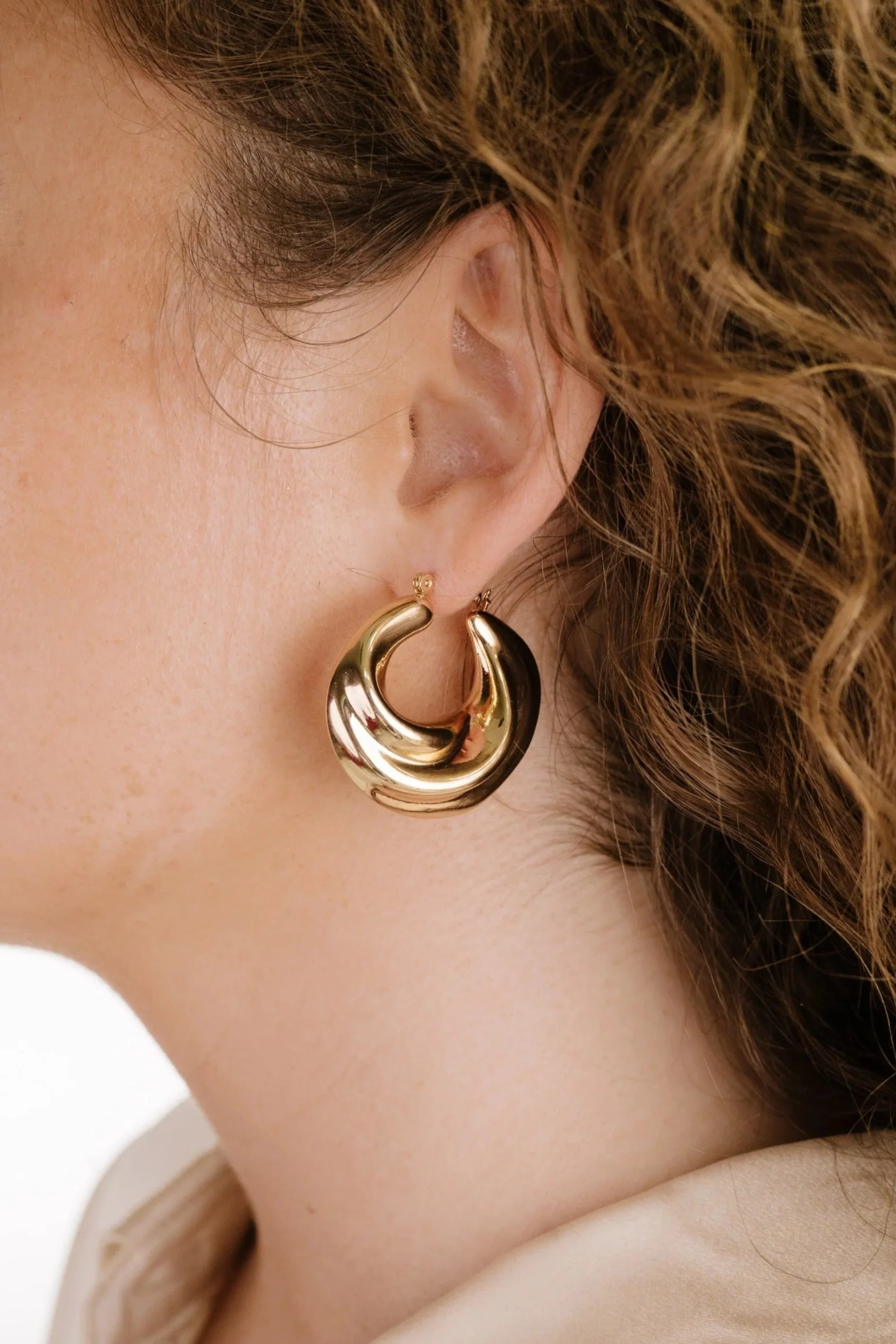 Crescent Swirl Hoop Earrings - Image 2