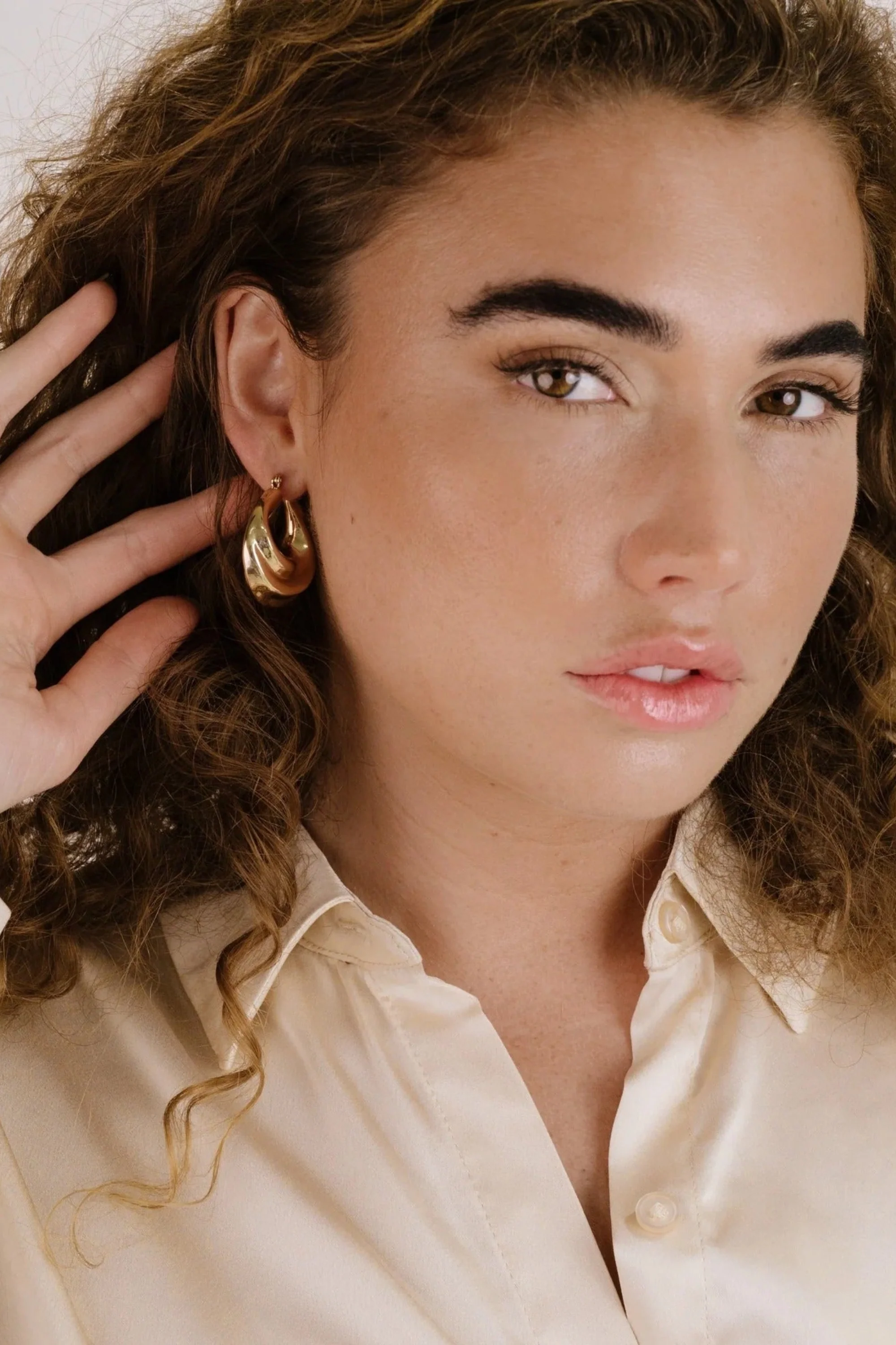 Crescent Swirl Hoop Earrings - Image 4