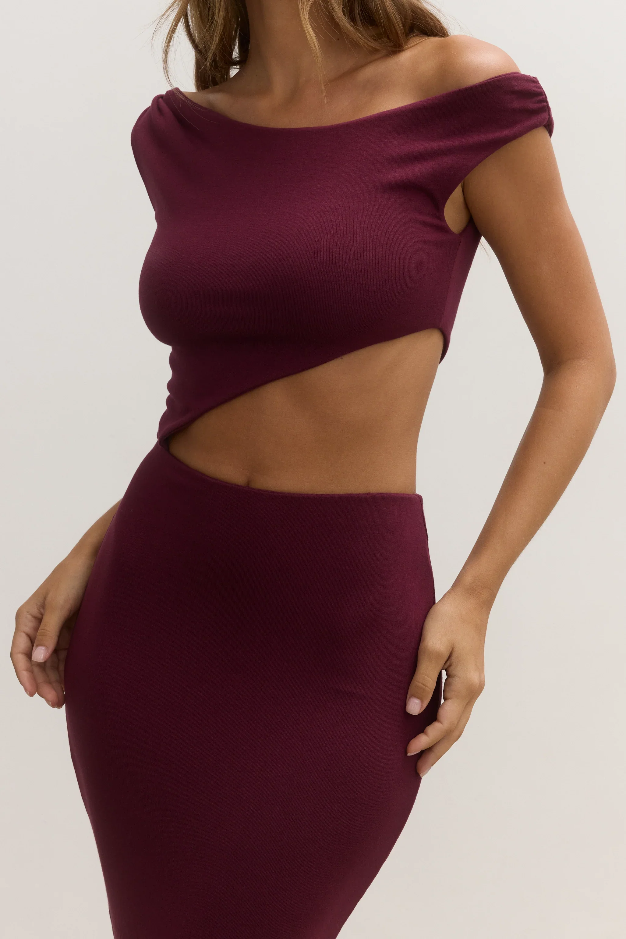 Elara Midi Dress - Plum - Image 4
