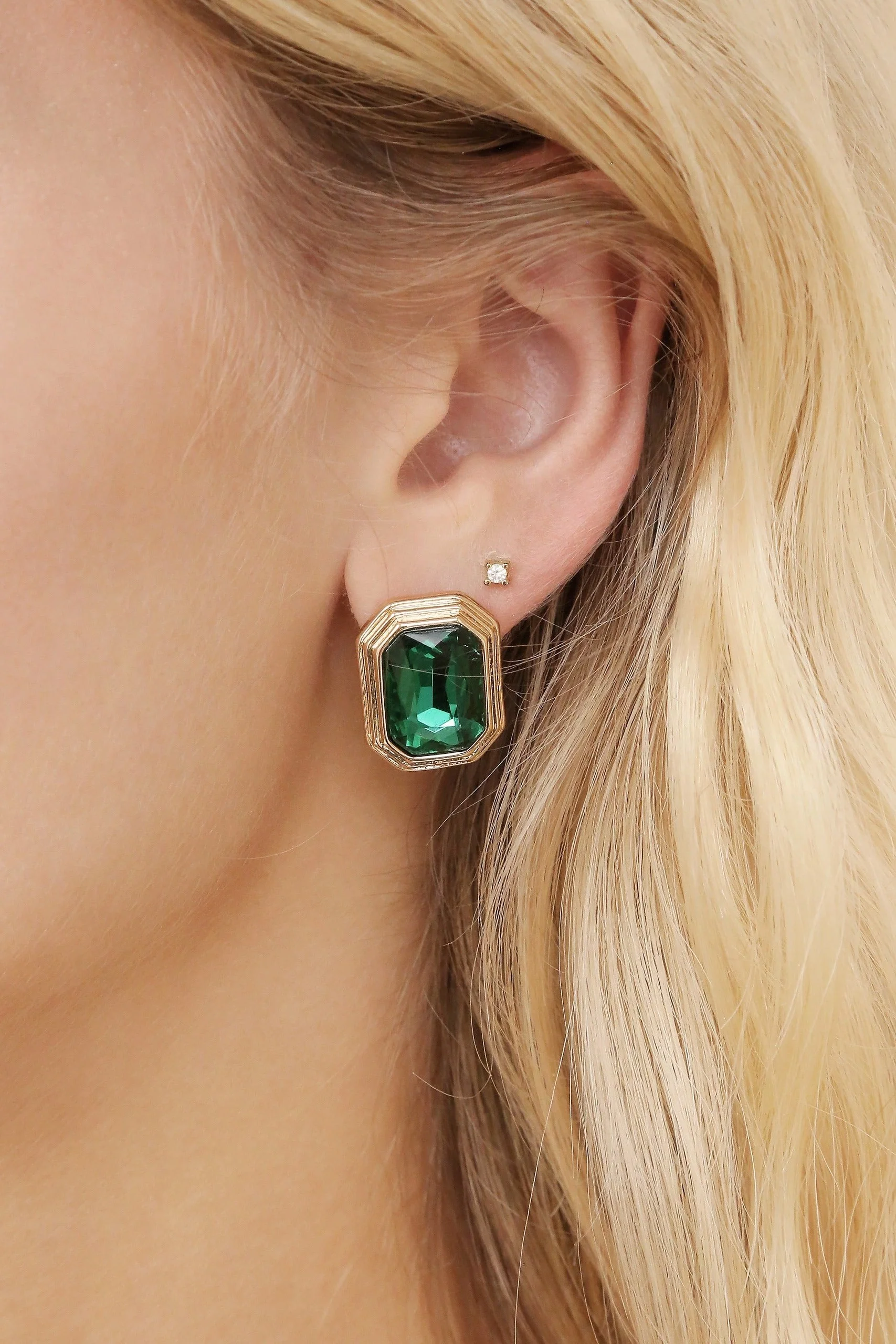 Emerald Deco Earrings - Image 3
