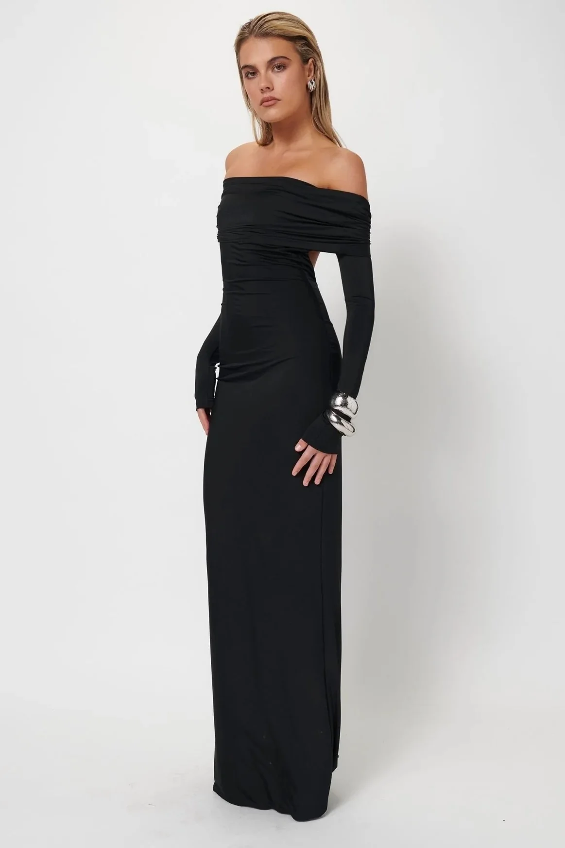 Gwen Gown - Black - Image 5