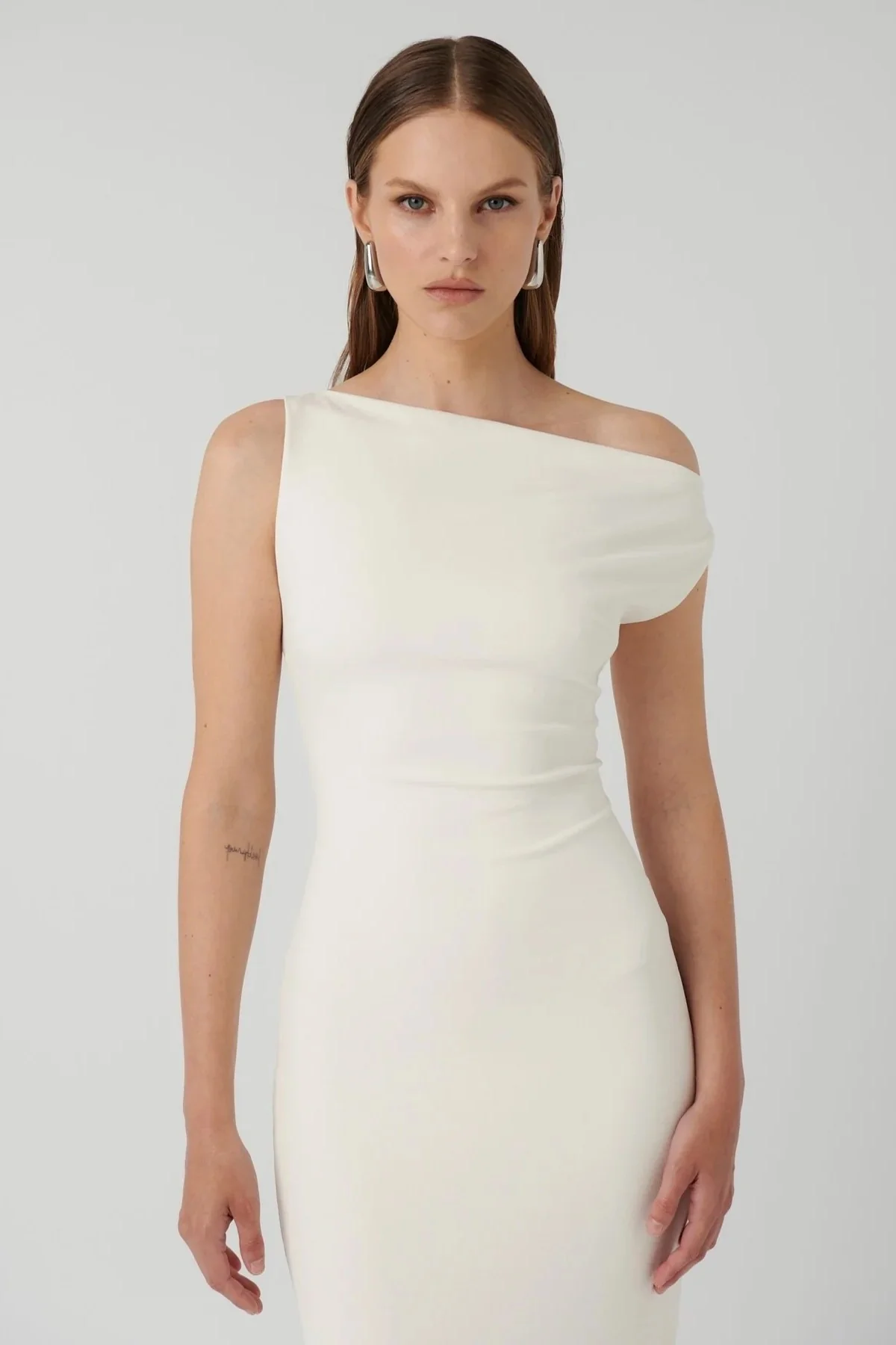 Inaya Gown - Ivory - Image 3