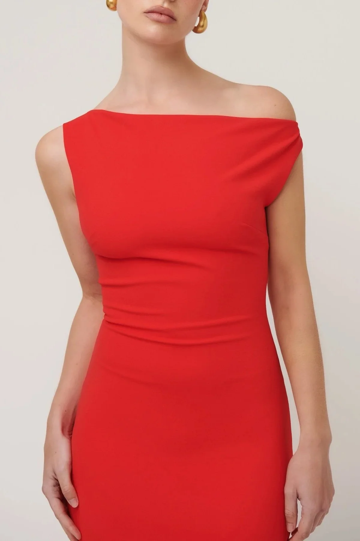 Inaya Gown - Red - Image 3