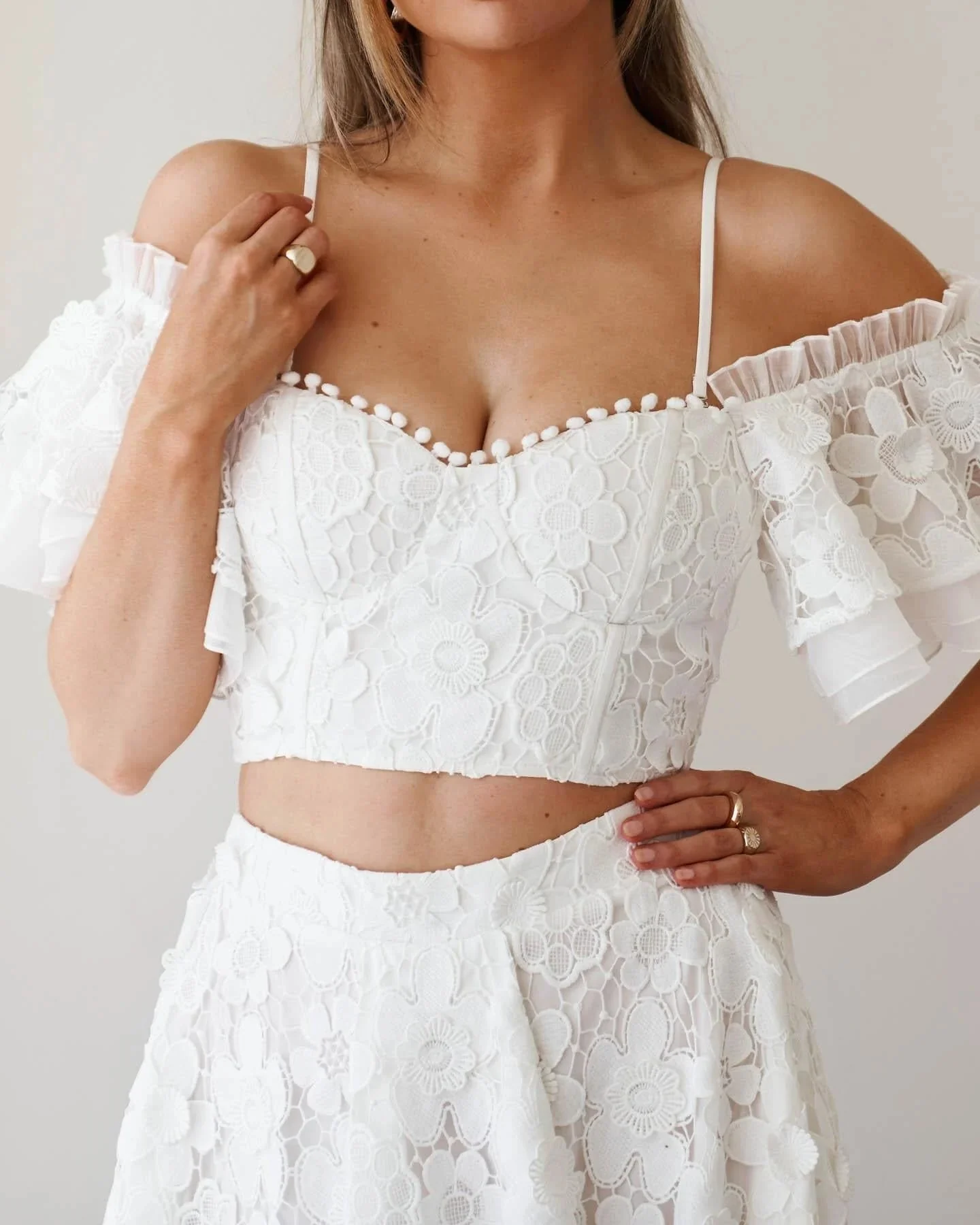 Jessey Set - White - Image 5