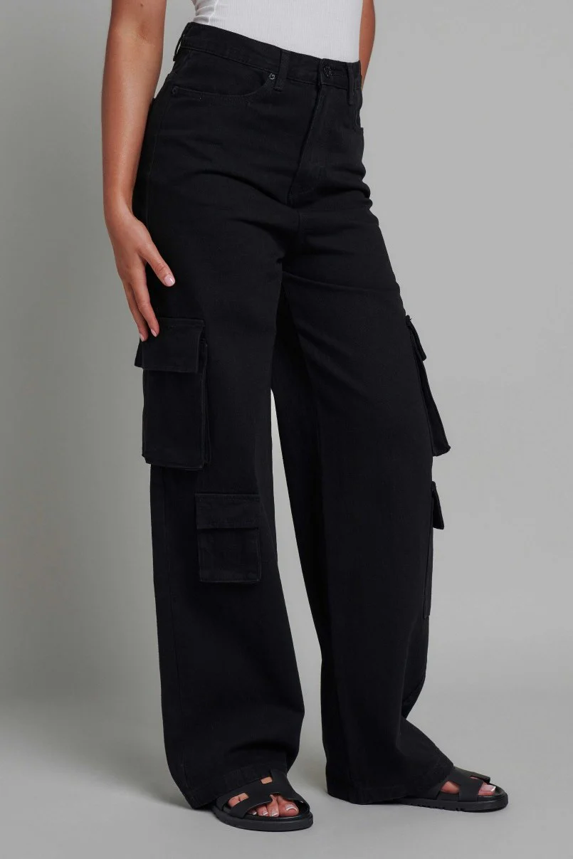 Karta Cargo Pant - Black - Image 4