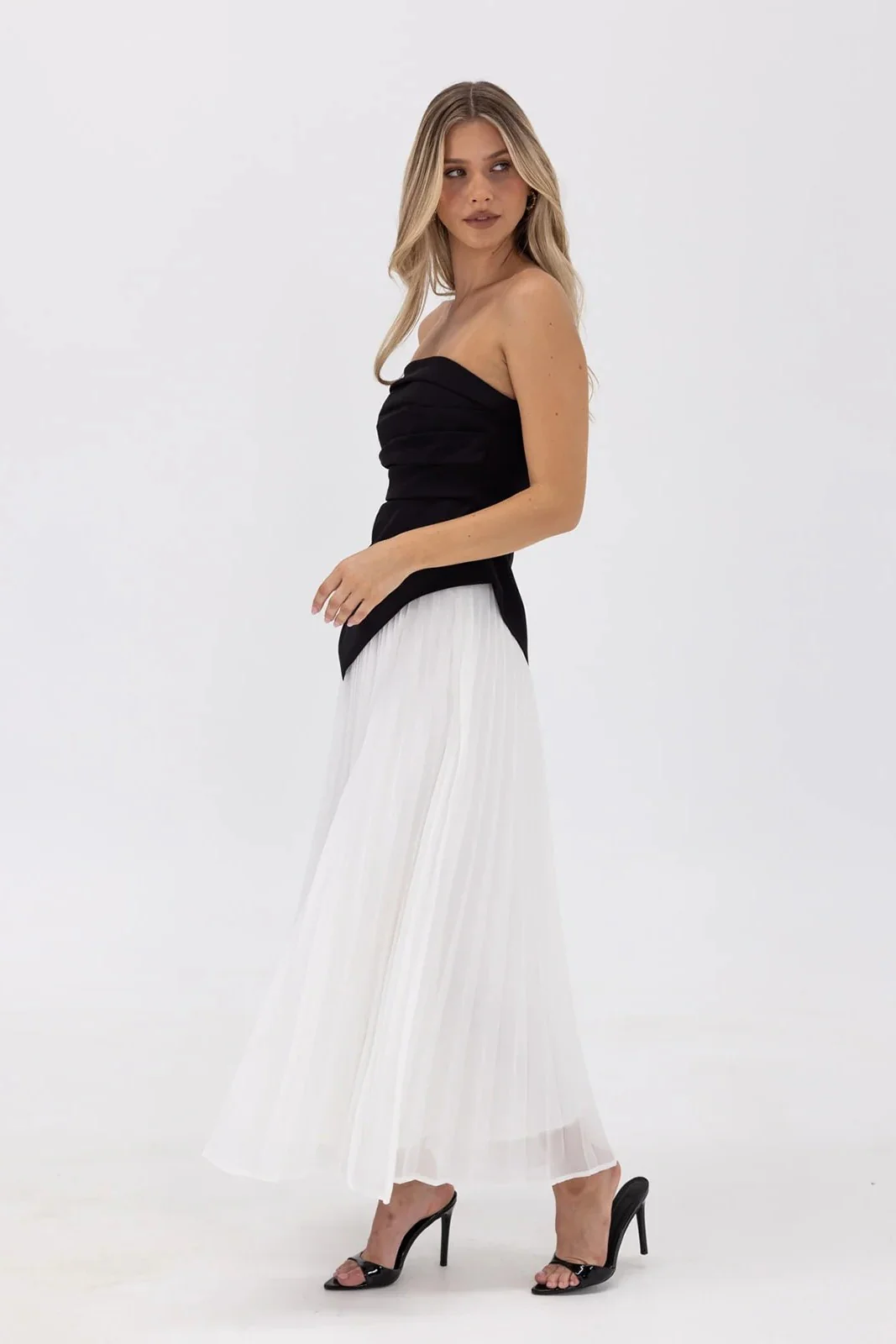 Lana Skirt - White - Image 3
