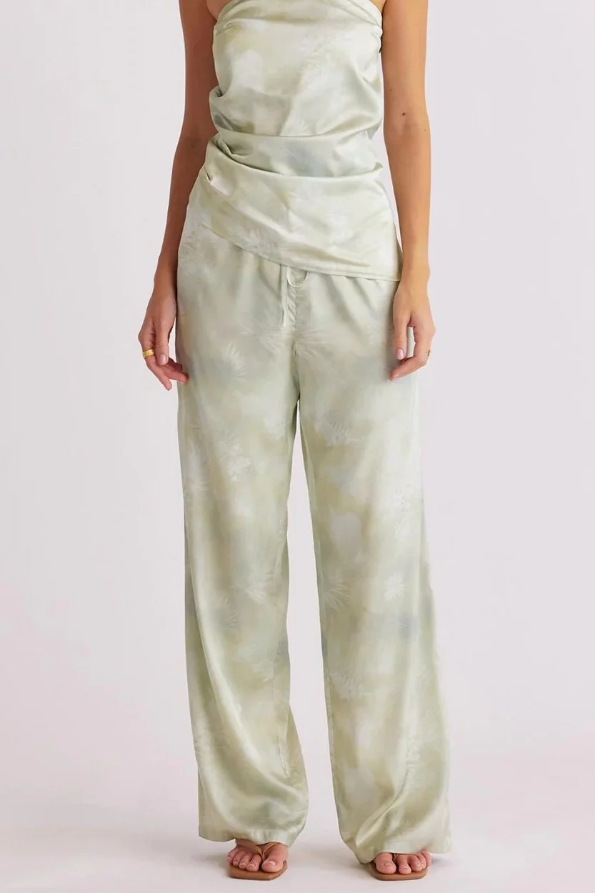 Lyra Print Pant - Pear - Image 3