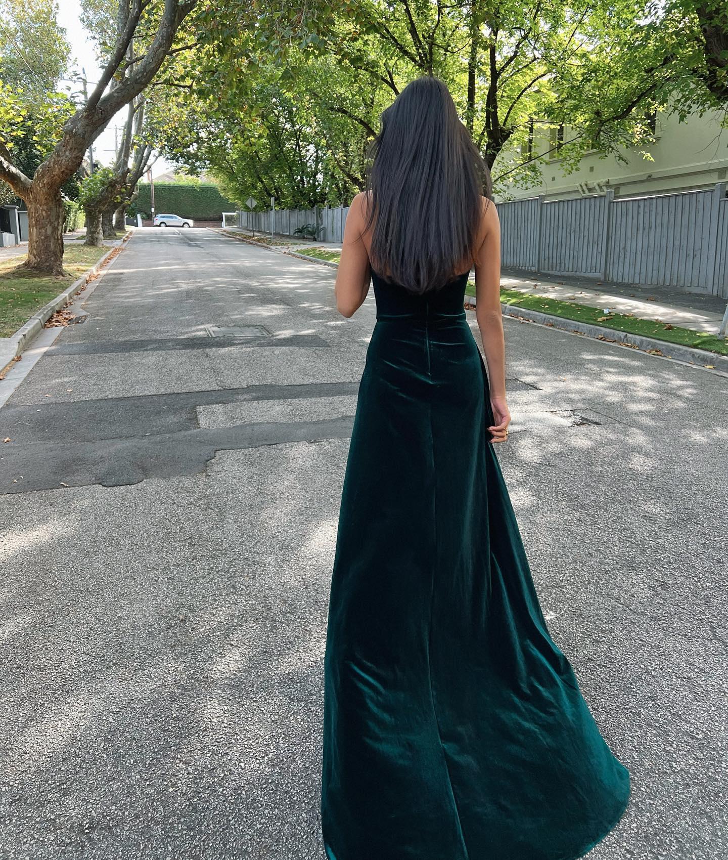 Magnolia Gown - Emerald - Image 3
