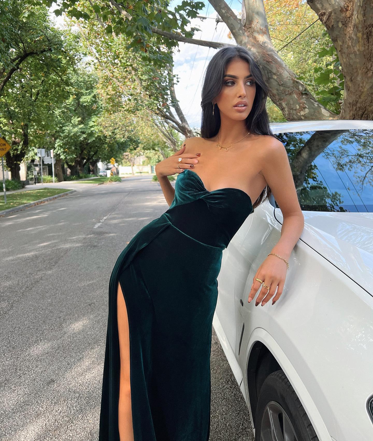 Magnolia Gown - Emerald - Image 4