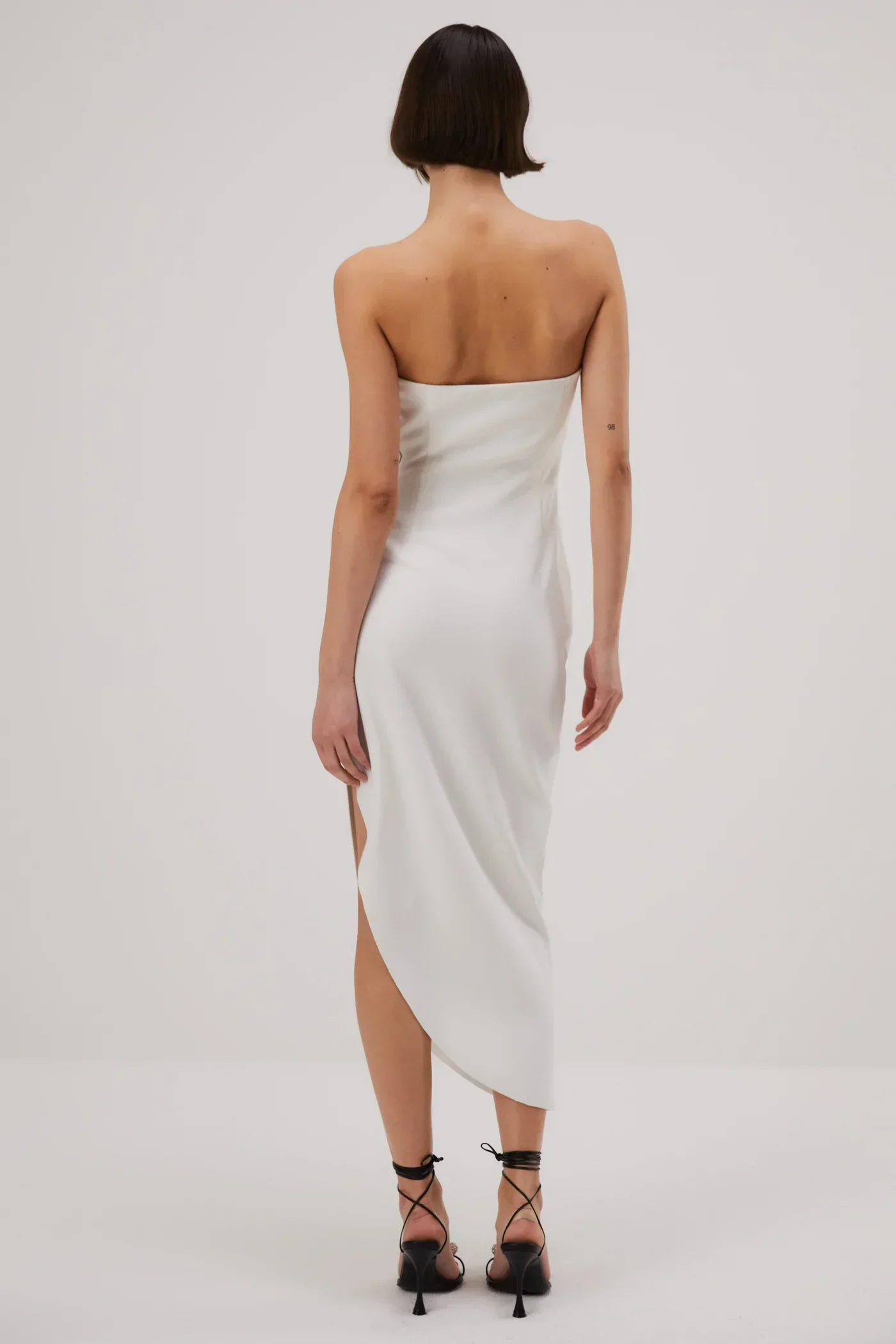 Misha Audrina Bonded Crepe Midi Dress - Ivory - Image 4
