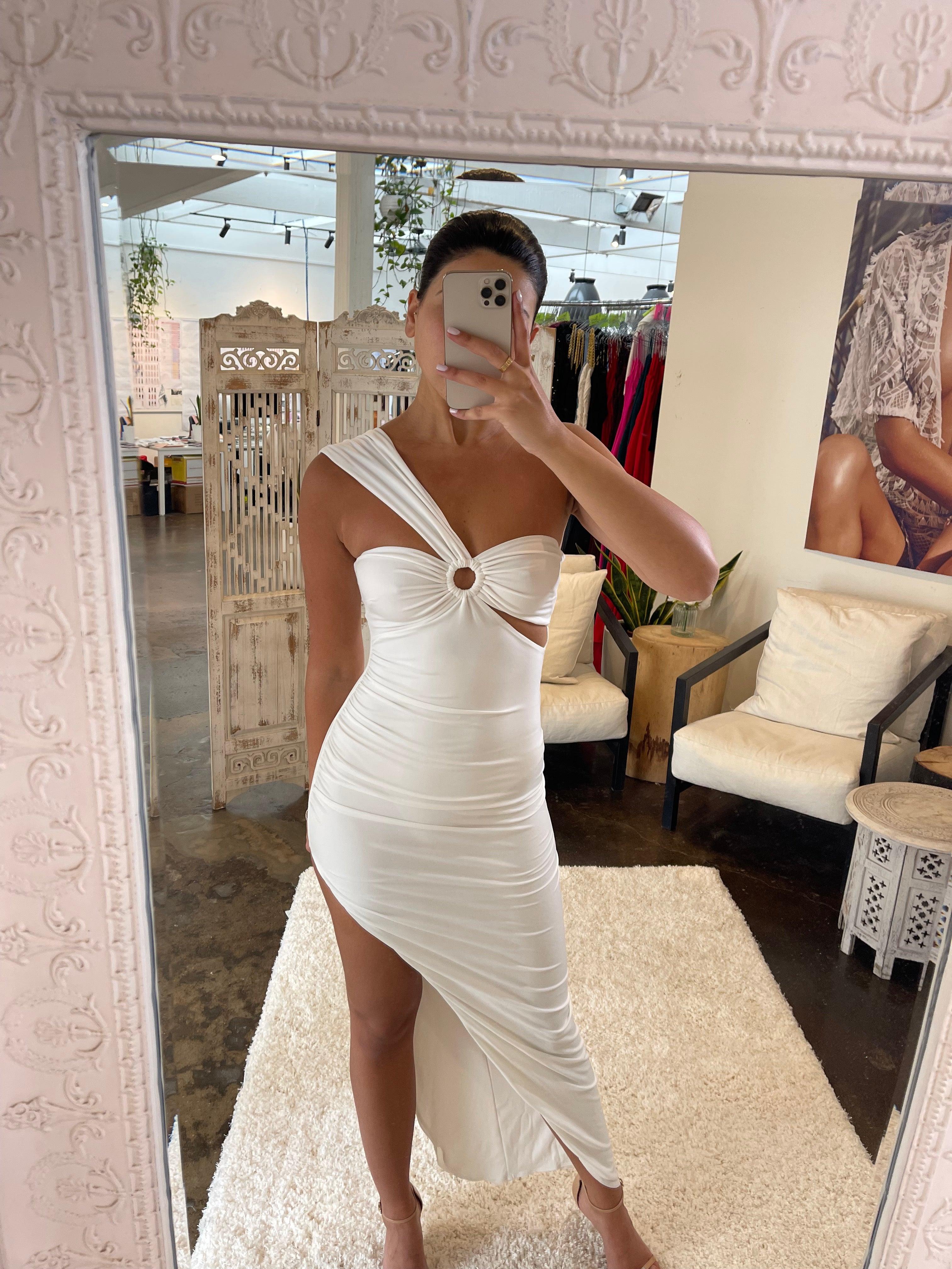 Nookie Riley Ring Maxi Dress - Ivory - Image 2
