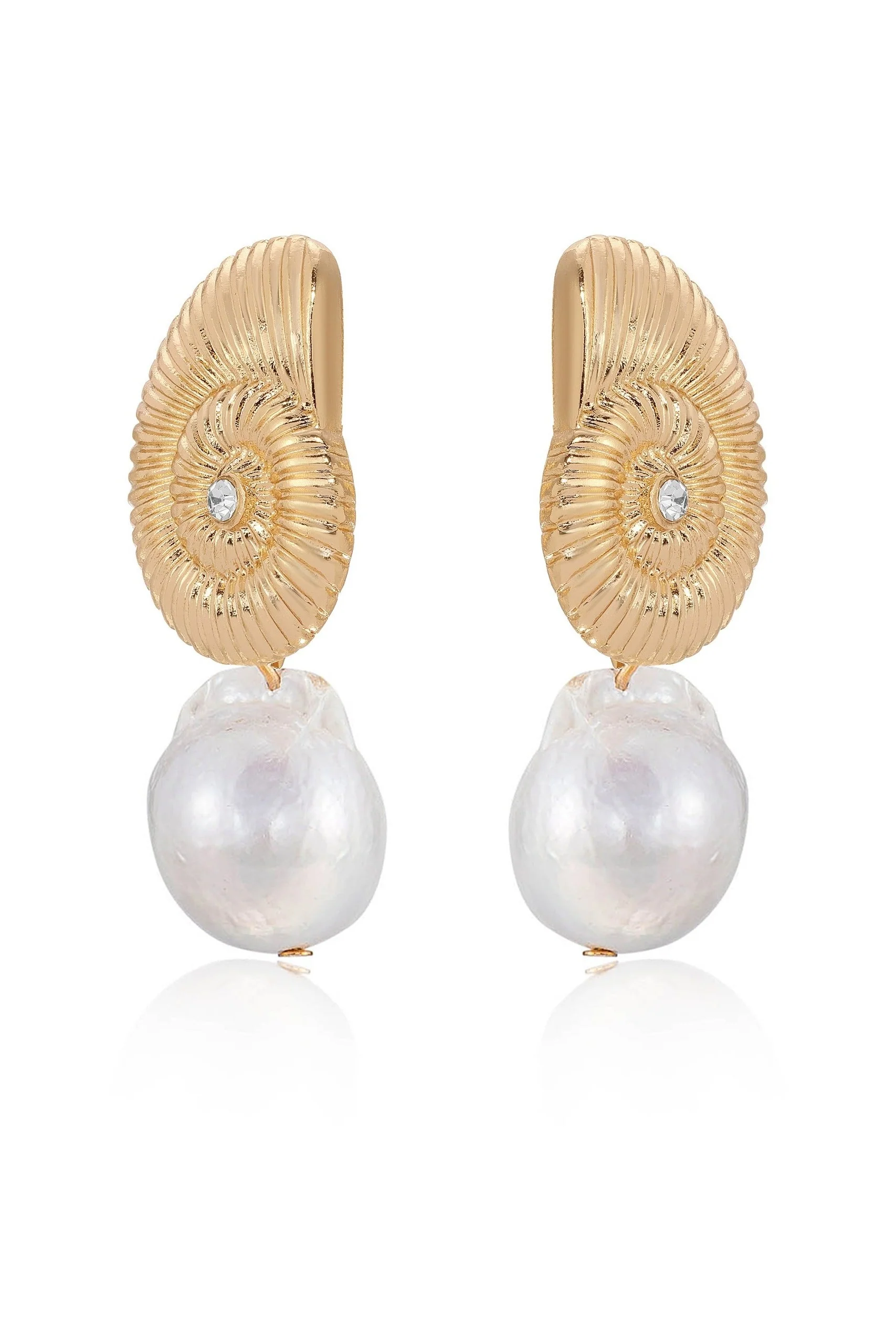 Pearl Shell Earrings - 18k Gold Plated - Image 5
