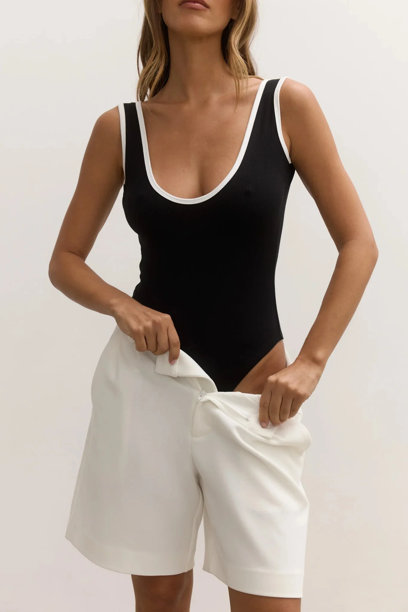 Reina Bodysuit - Black/White