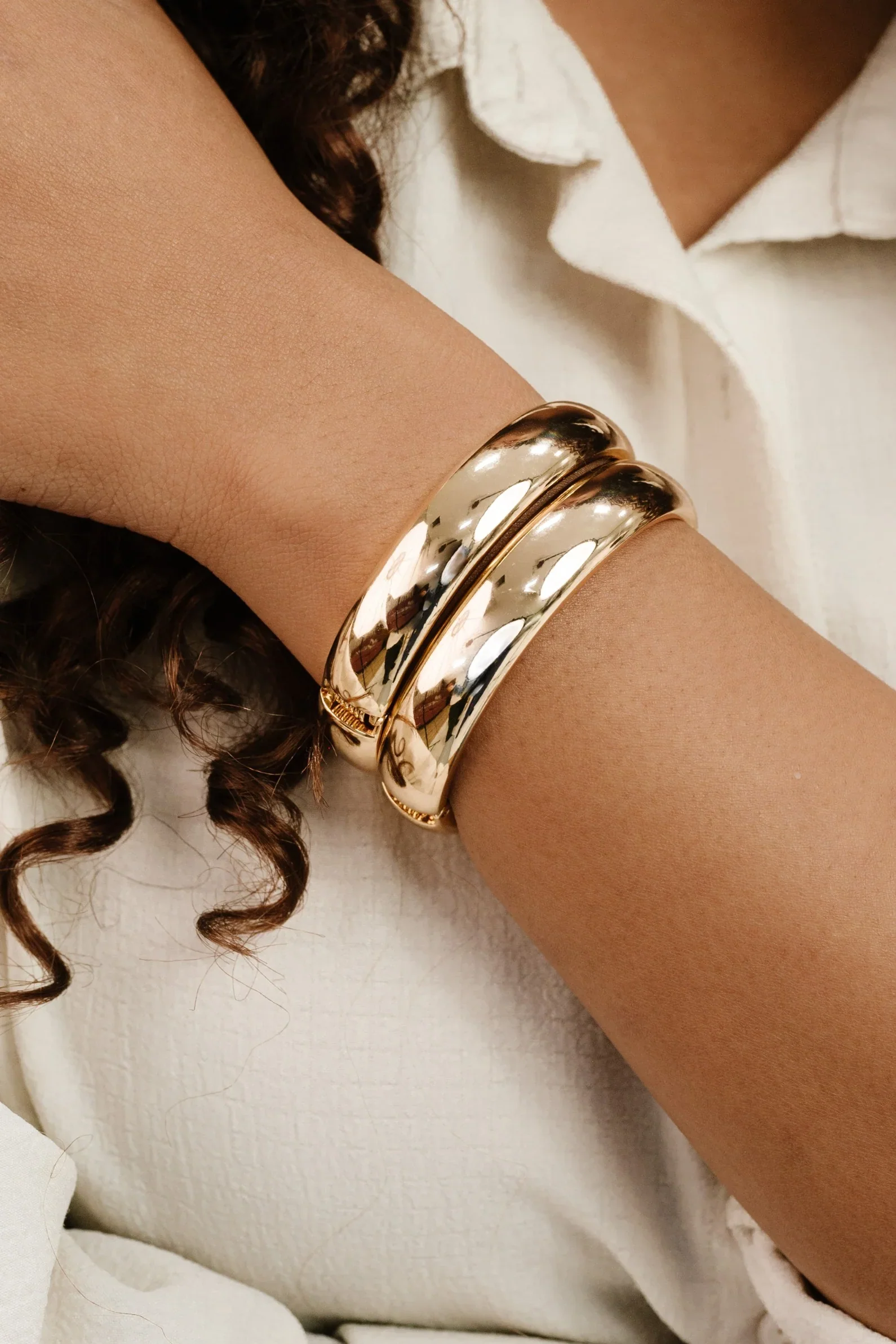 Simple Stack Bangle Set - Gold - Image 2