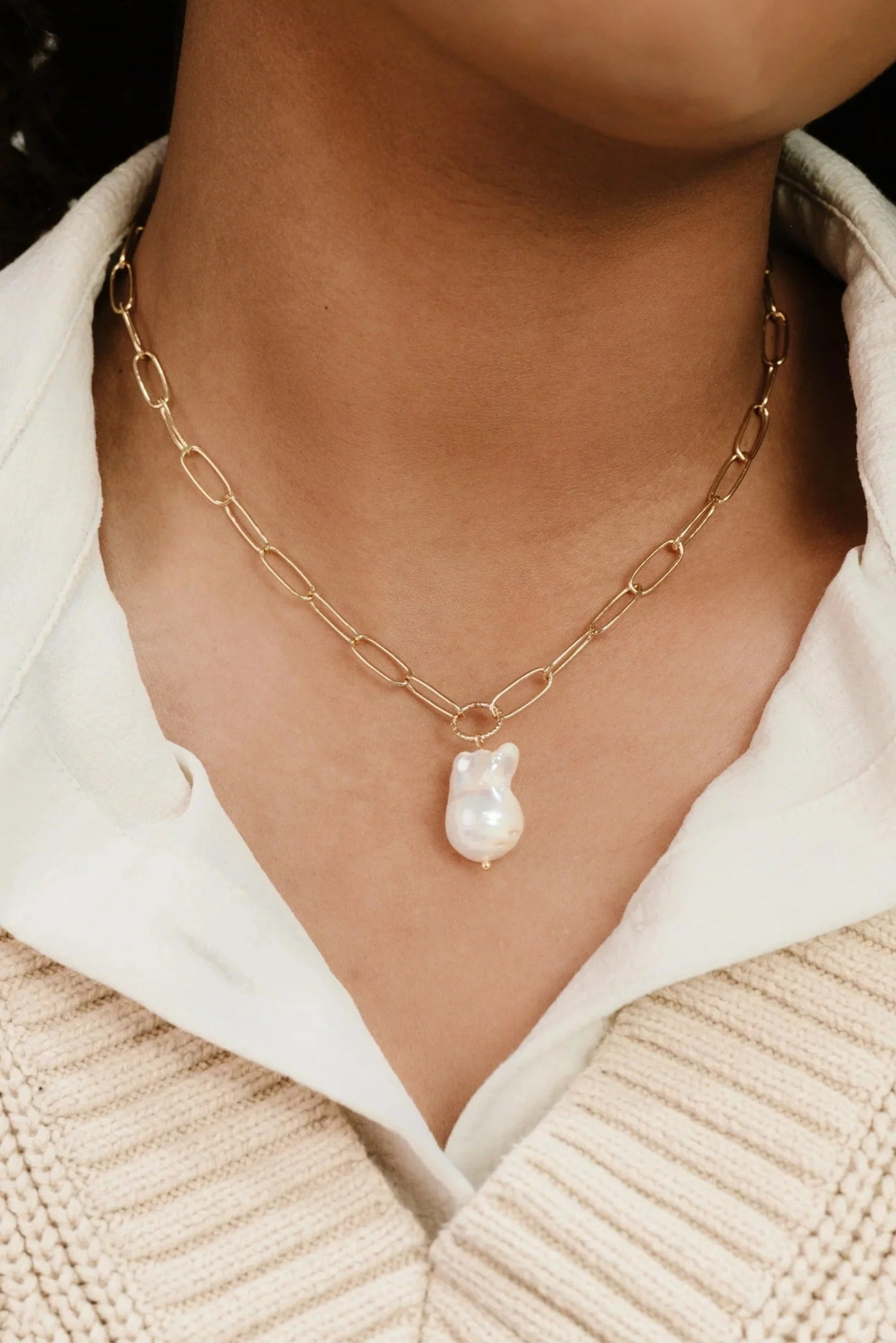 Single Pearl Chain Necklace - Image 2