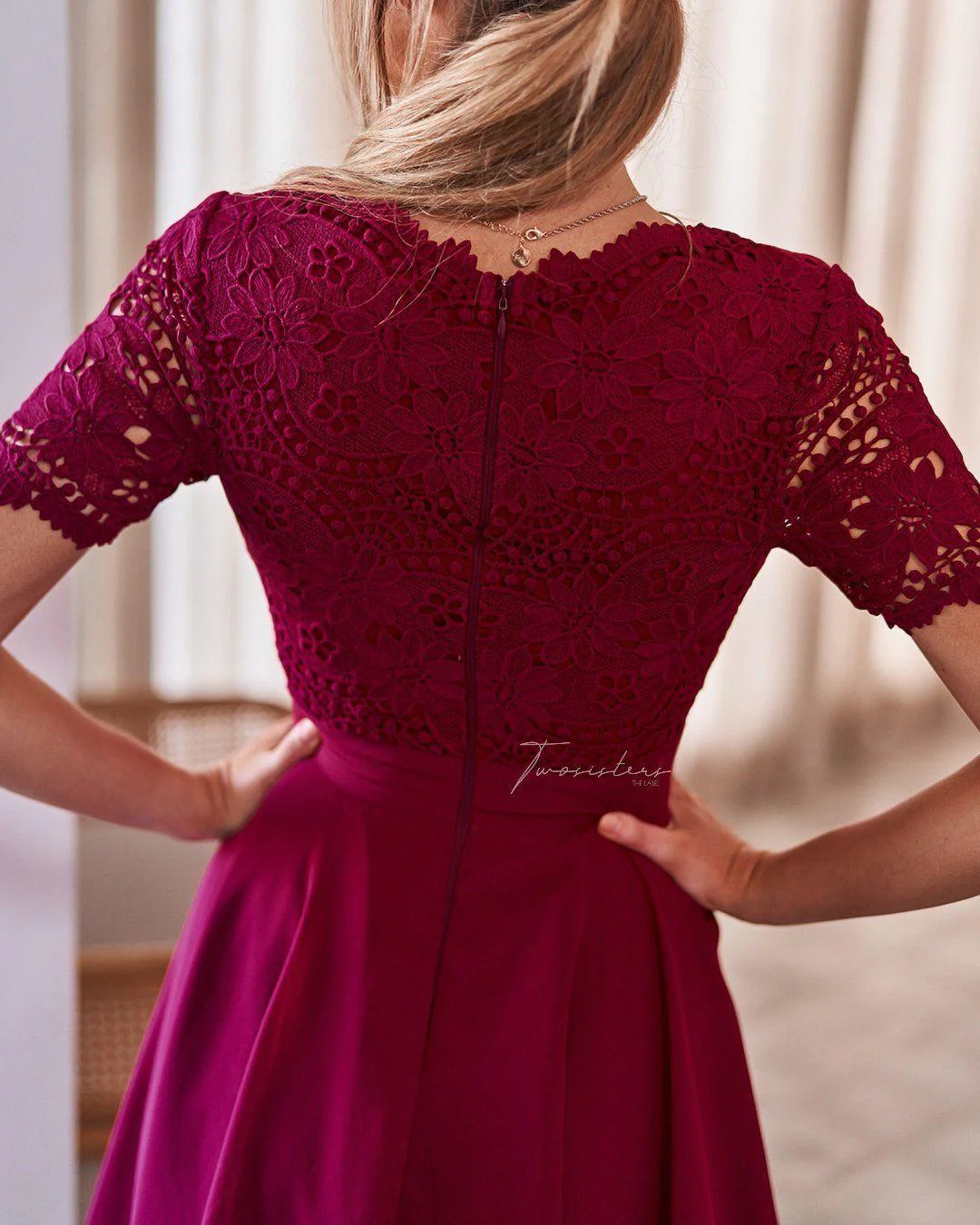 Stella Dress - Red - Image 5